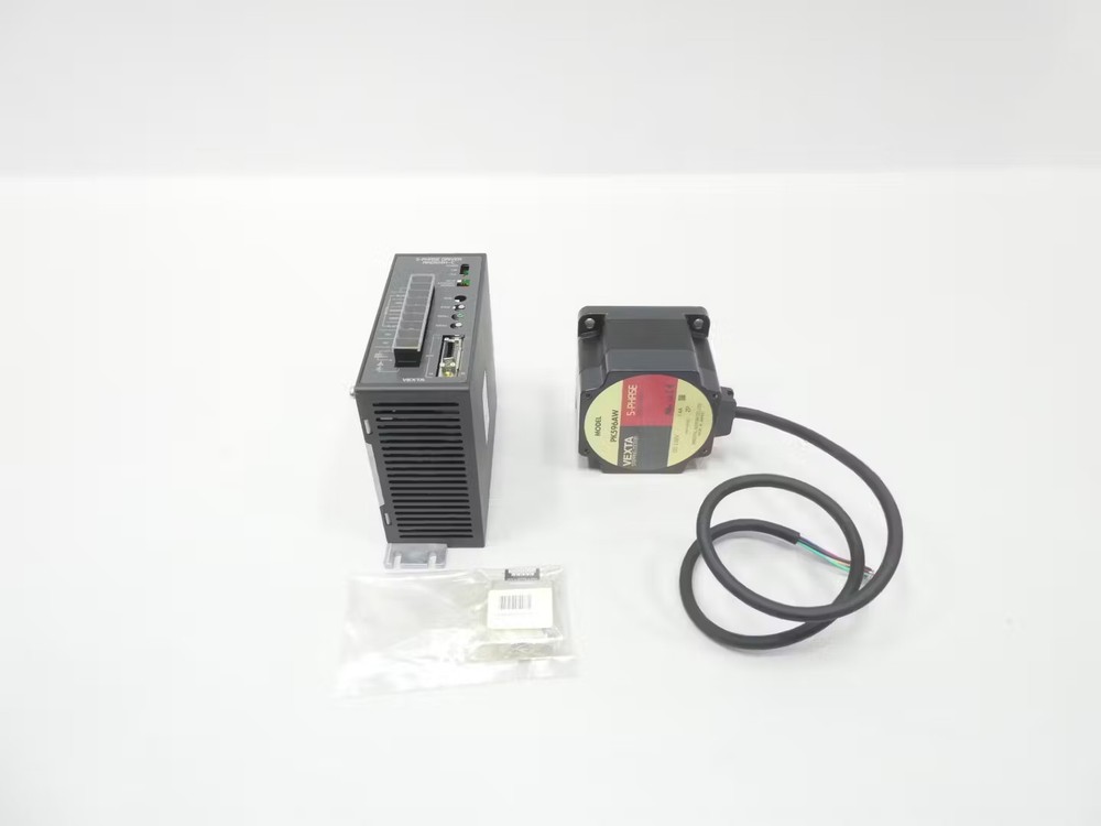 Oriental Motor RK596AC Stepping System