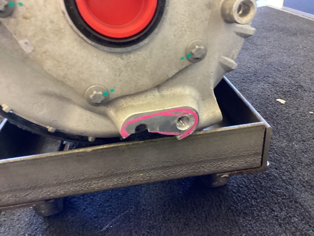 22-23 Polestar 2 Front Drive Unit 32335805