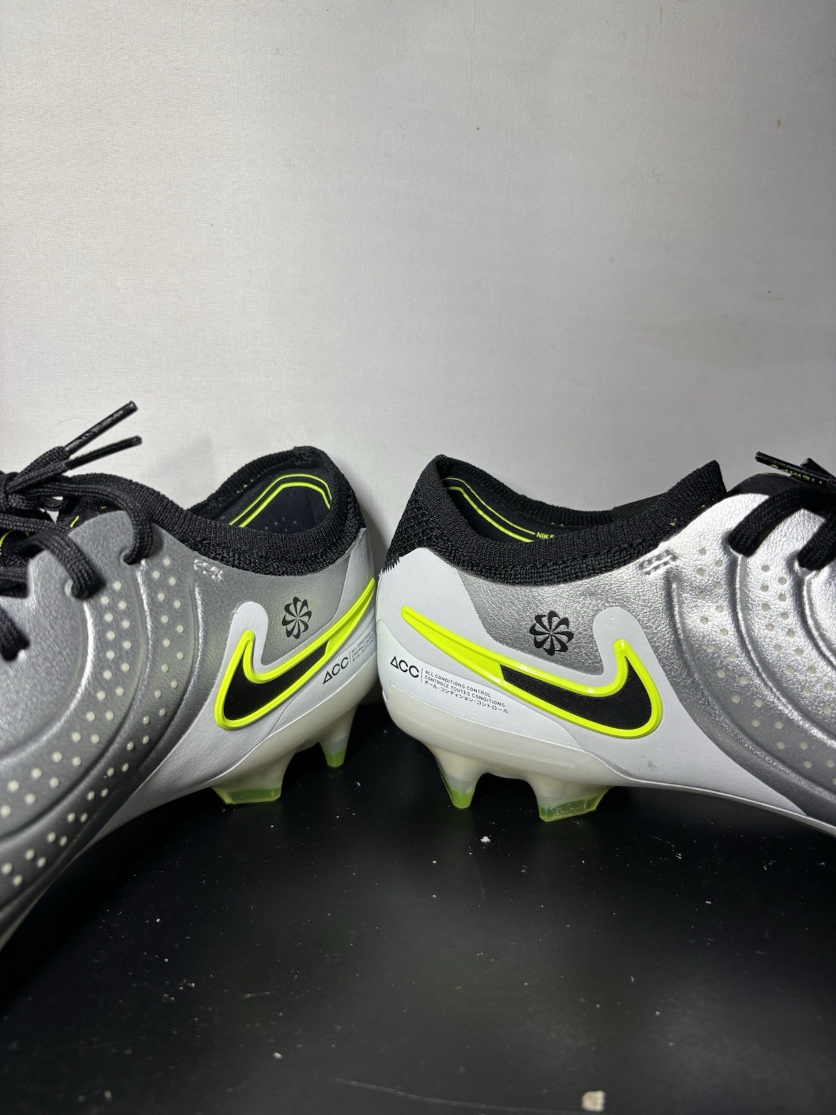 Nike Tiempo Legend 10 Elite FG Pro Soccer Cleats HF8980-001 Men's Size 8.5