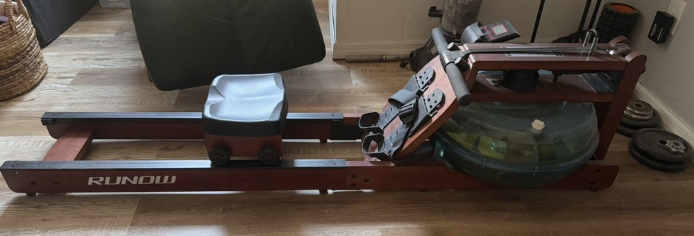 Runow Hydro Rowing Machine