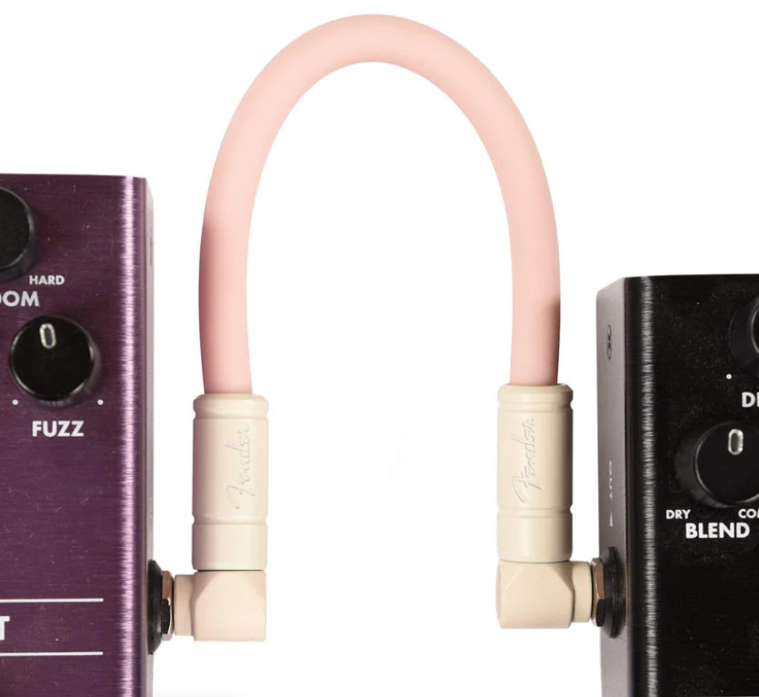 2 pack of Fender Deluxe Instrument Patch Cable Shell Pink 6" Angle-Angle