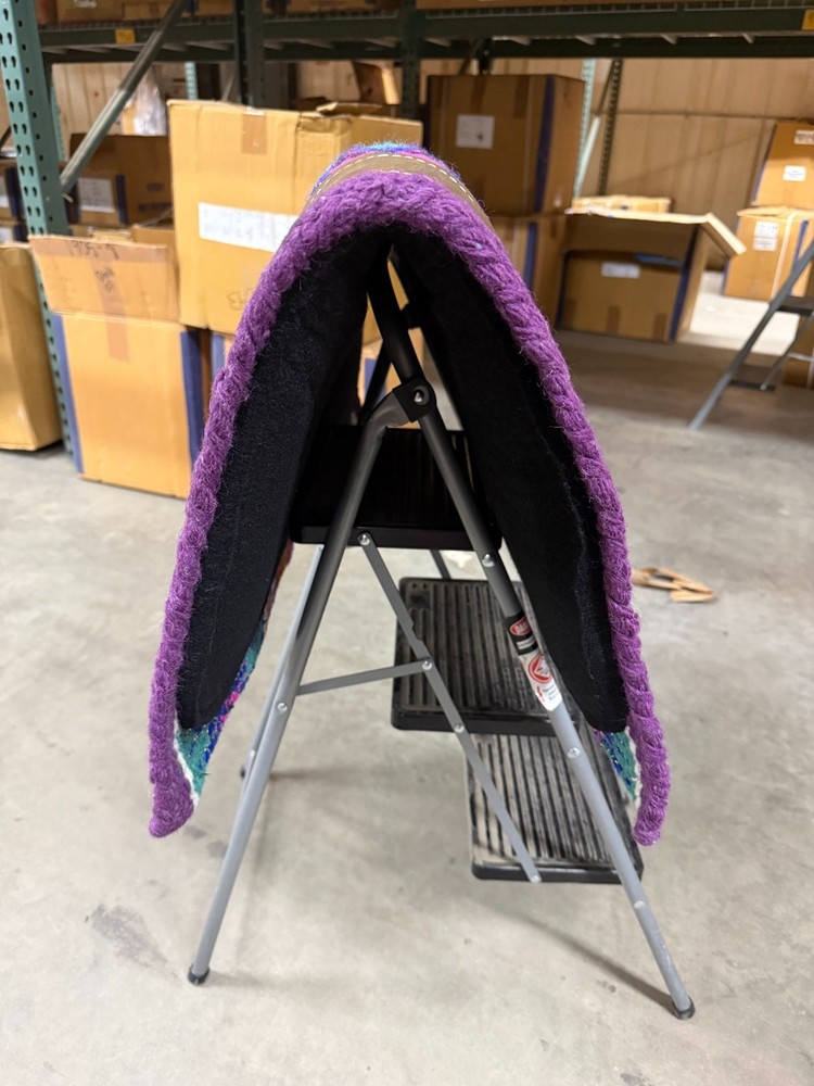SADDLE PAD 34" x 36" x 3/4" Multicolor Contoured Memory Felt Bottom