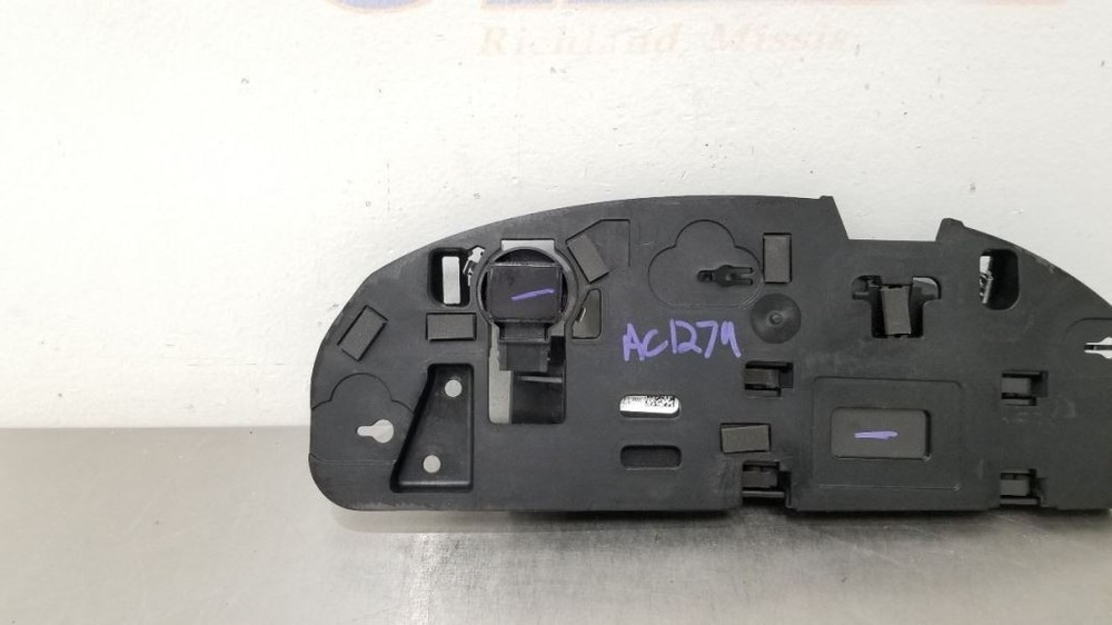 17 CHEVY CORVETTE C7 FRONT VIEW WINDSHIELD MOUNTED CAMERA 23333585