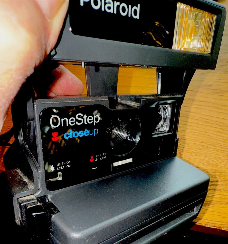 Polaroid One Step-Autofocus Instant Camera 600
