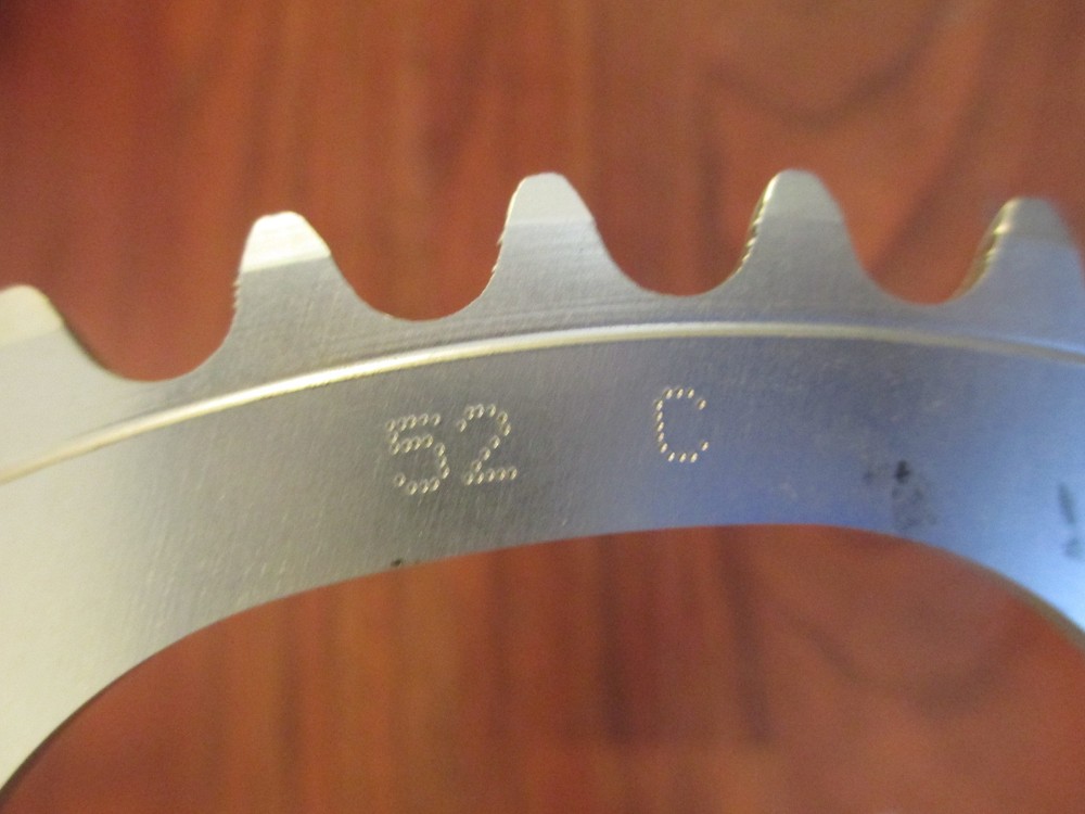 STRONGLIGHT 5 BOLT135 BCD 52T CHAIN RING