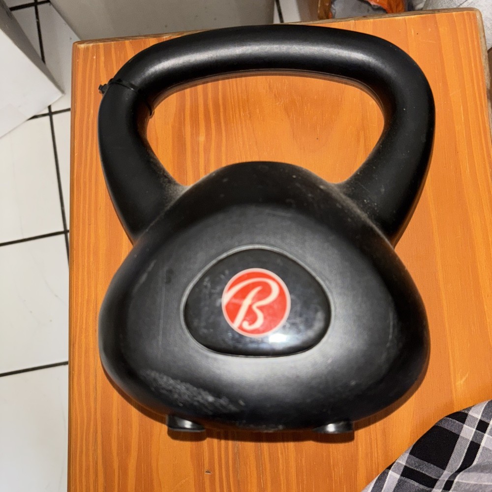 10 pound kettle bell from Bally’s