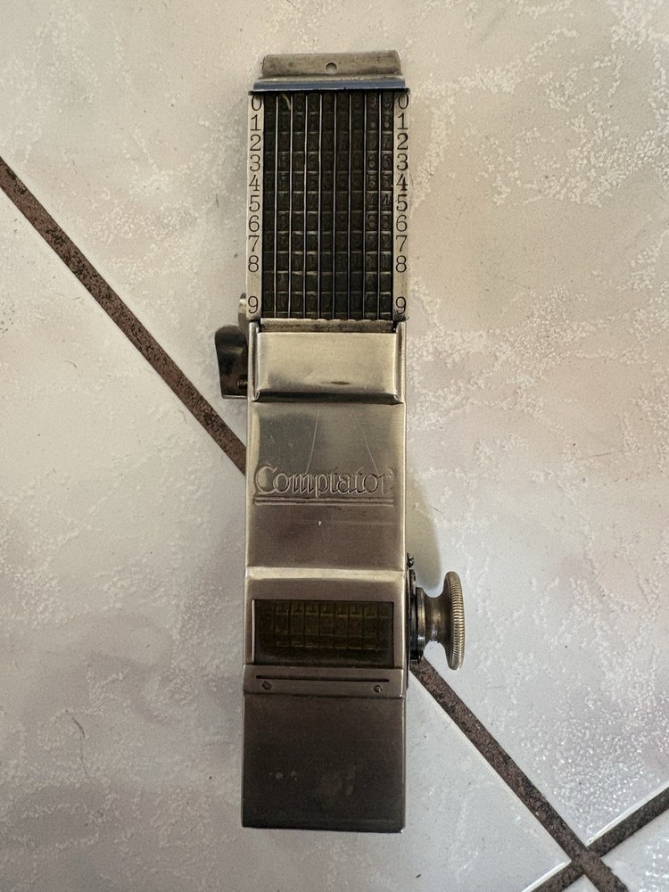 VINTAGE COMPTATOR MECHANICAL CALCULATOR / ADDING MACHINE W CASE
