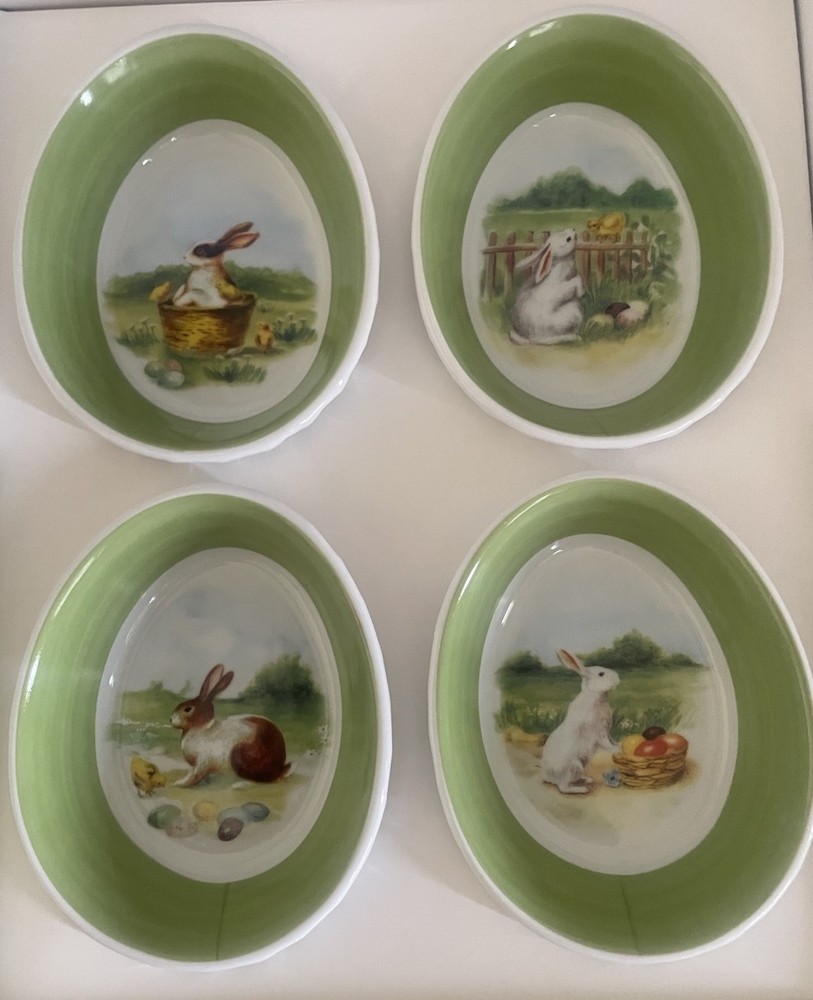 William-Sonoma Vintage Bunny Ramekins