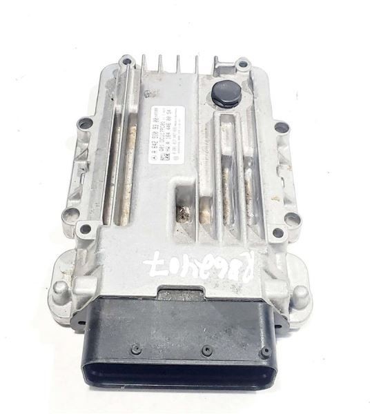 Emission Control Module PN 6429009300 OEM 2011 Sprinter Van 3500
