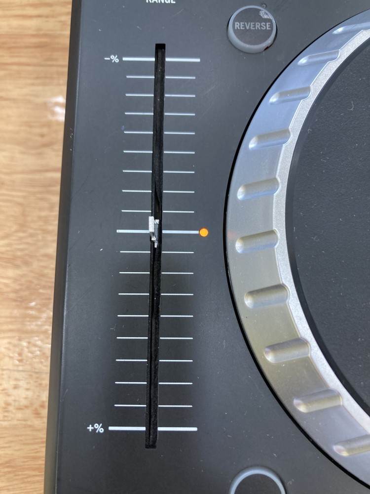 Numark Mixdeck Express Double Deck DJ Controller Built-in Mixer USB Effects