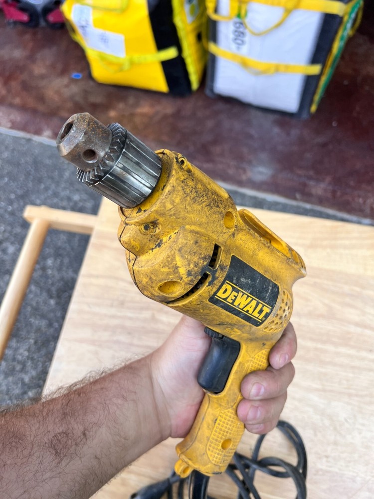 DeWalt D21002 3/8" VSR Variable Speed 6 Amp Corded Drill