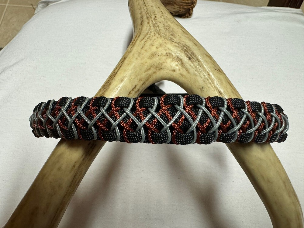 Black,rust And Gray Bow Wrist Sling