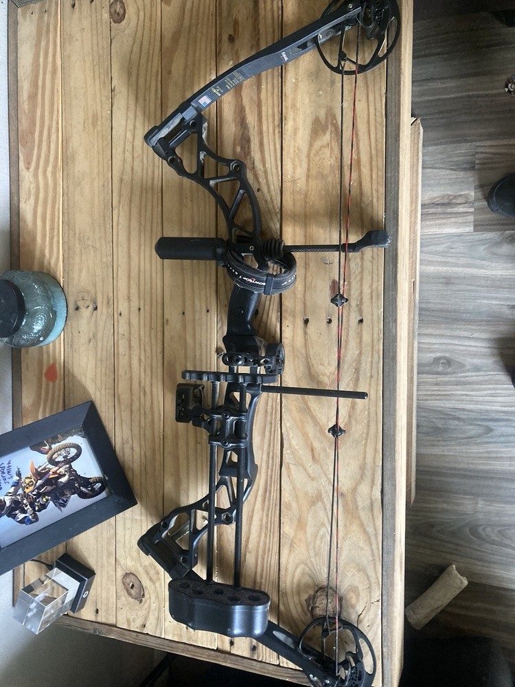 Bowtech bow