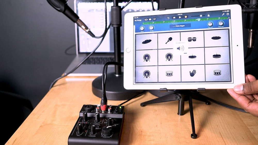 Rockmix 5 Channel Pro Mixer W/Usb Interface, Bluetooth, Echo, 2-Band EQ, Compact