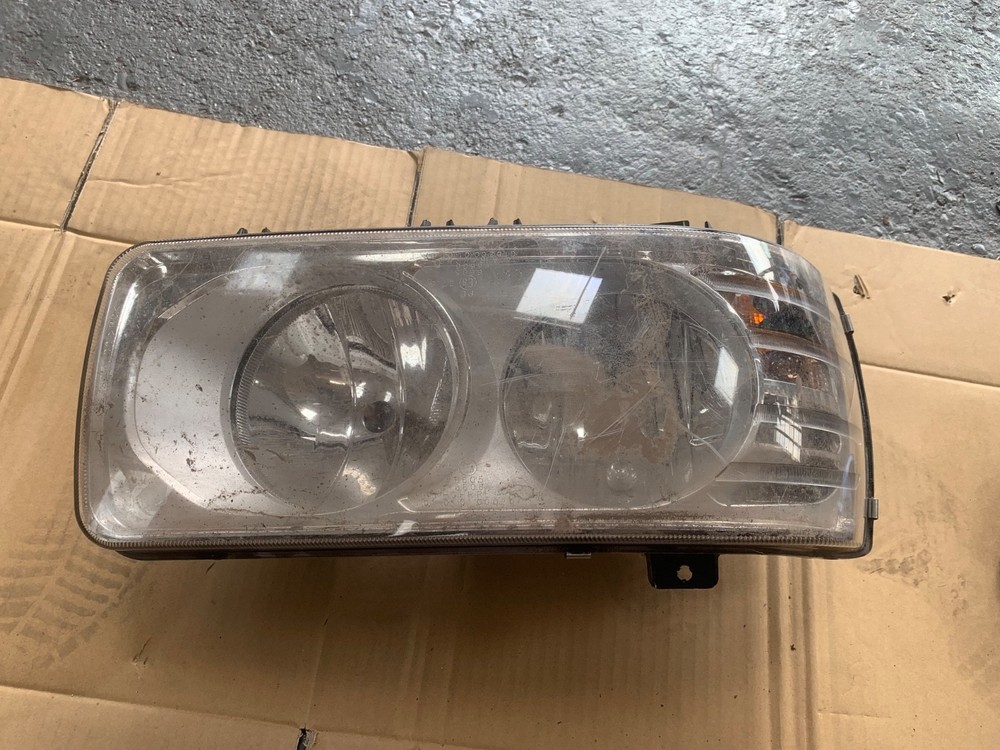 DAF  2021 LEFT PASSENGER SIDE HEADLIGHT 2134323
