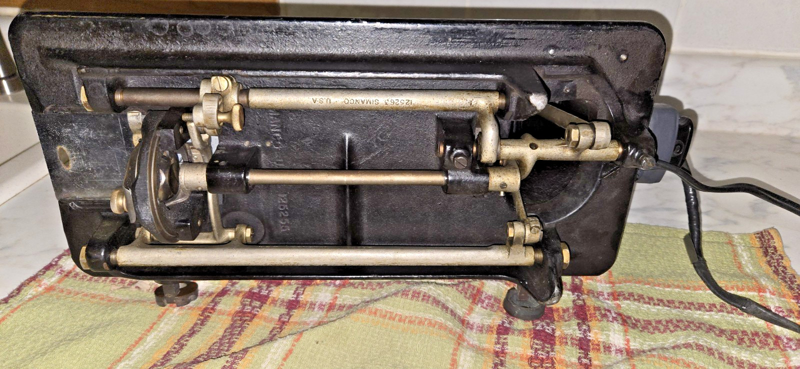 Vintage 1951 Singer Sewing Machine Motor Tested HAVE VIDEO