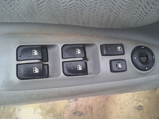 OPTIMAKIA 2010 Fuse Box Cabin 6868