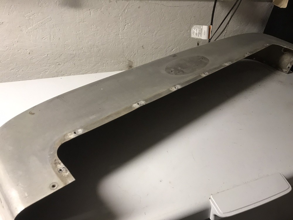 PETERBILT GRILL CROWN