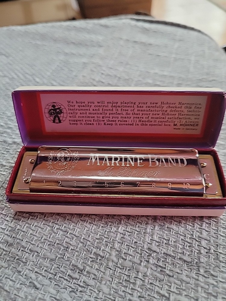 Hohner Marine Band Harmonica No. 1896 Key B