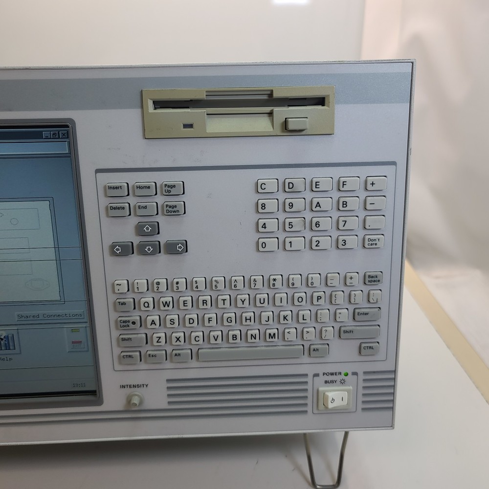 HP 16702A Modular Logic Analysis System