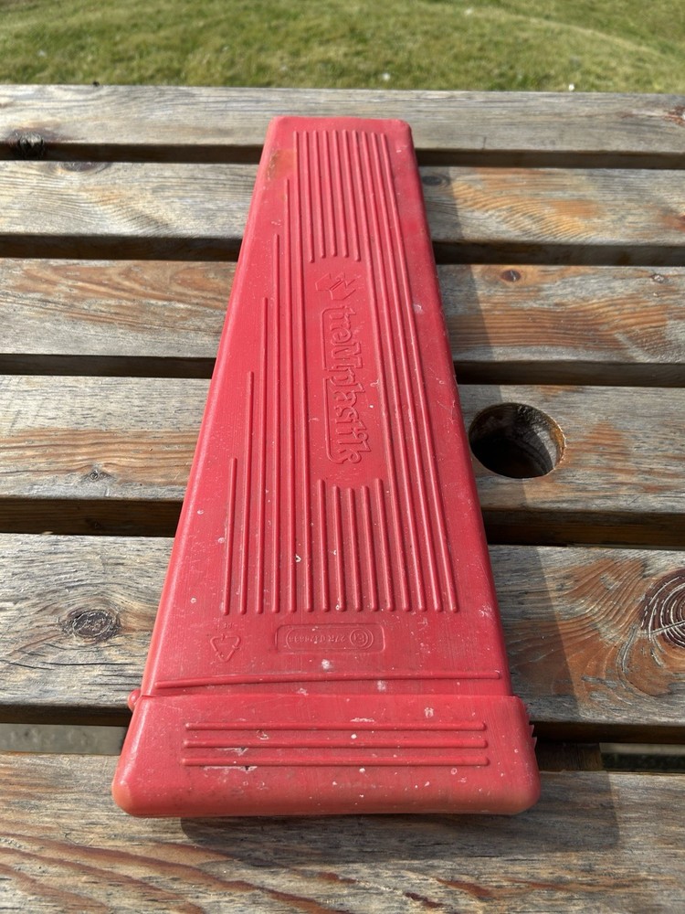 Road Safety Triangle by Tremplastik Complete With Case