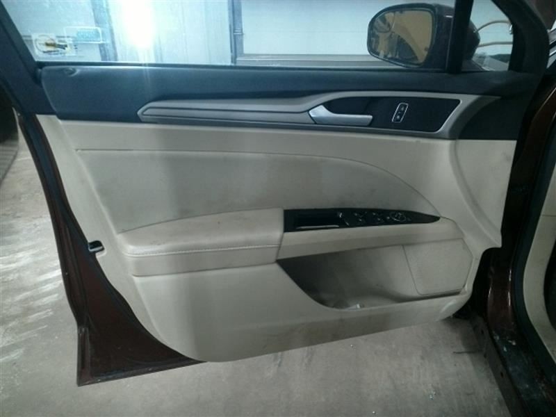 FUSION 2015 High Mounted Stop Light 104582944
