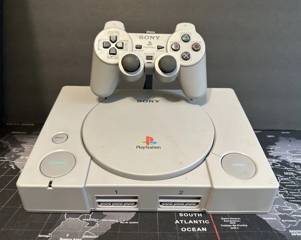 Playstation 1 Console/Controller Display/Stand!-3D PRINTED