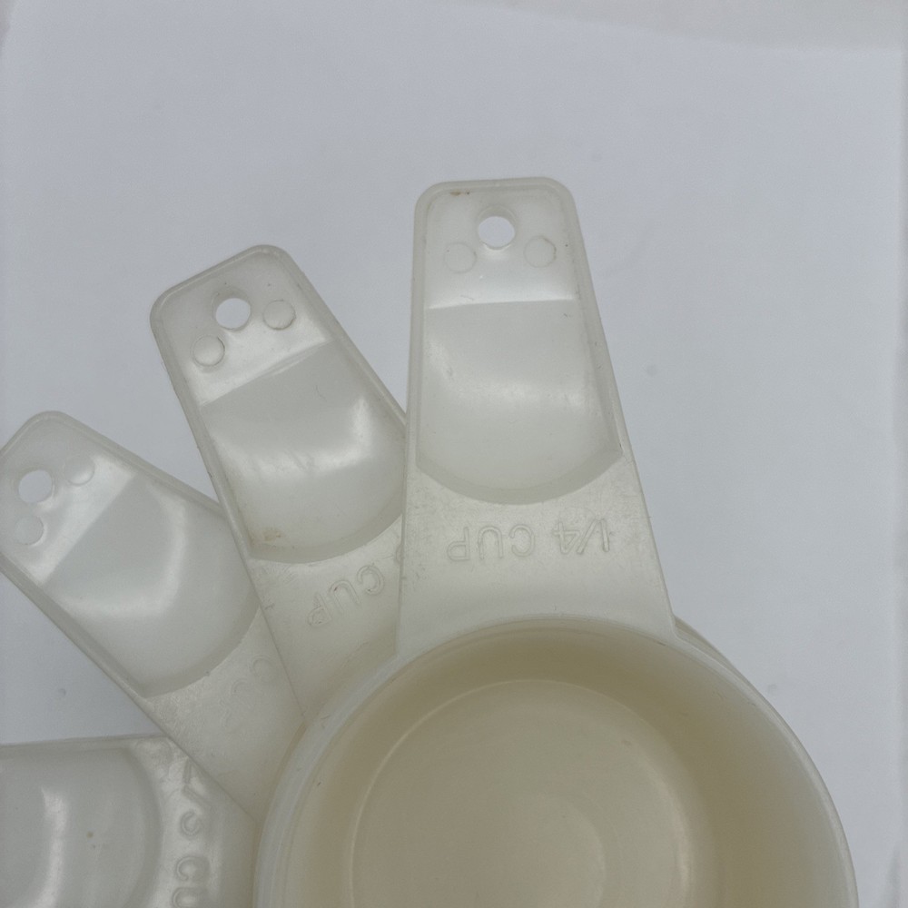 6 Vintage Tupperware Measuring Cups Sheer White Stacking Nesting Great Condition