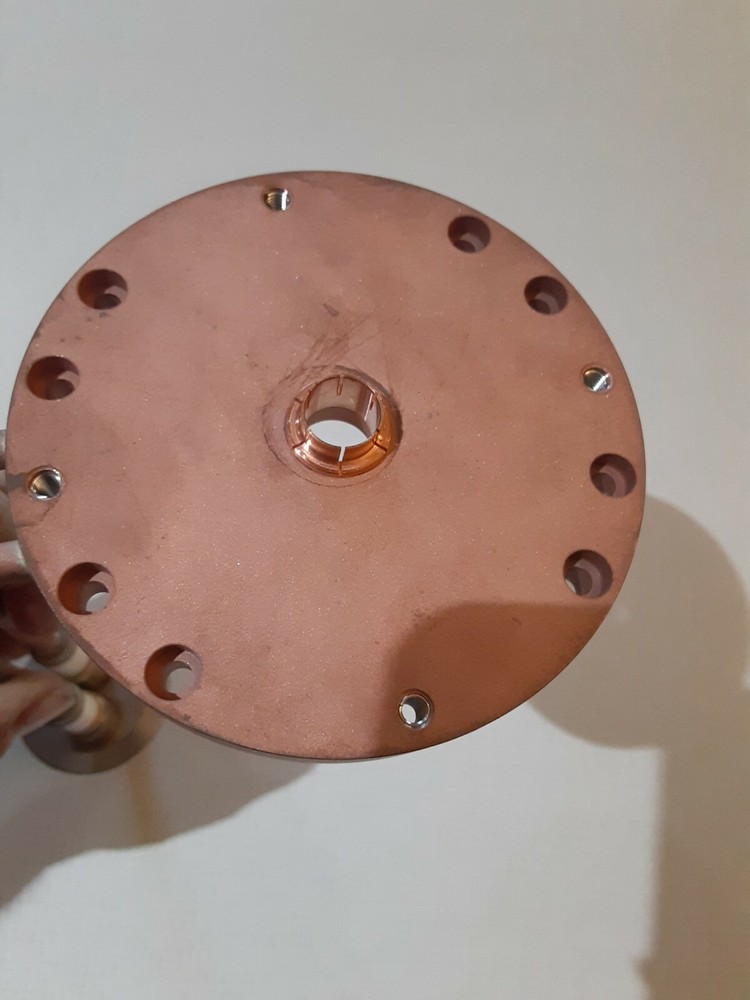 VEECO UHV CLEANED P/N 039671000