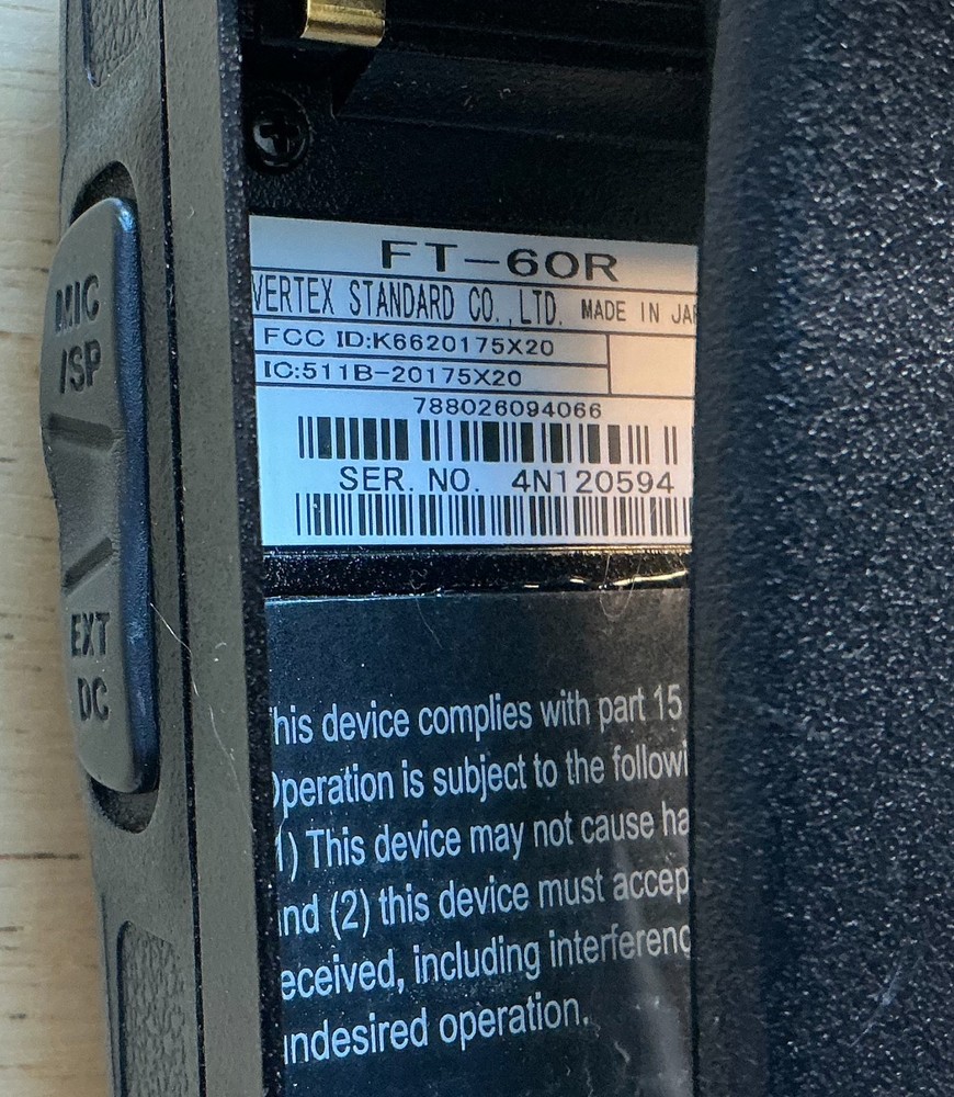 Yaesu FT-60R Handheld Radio