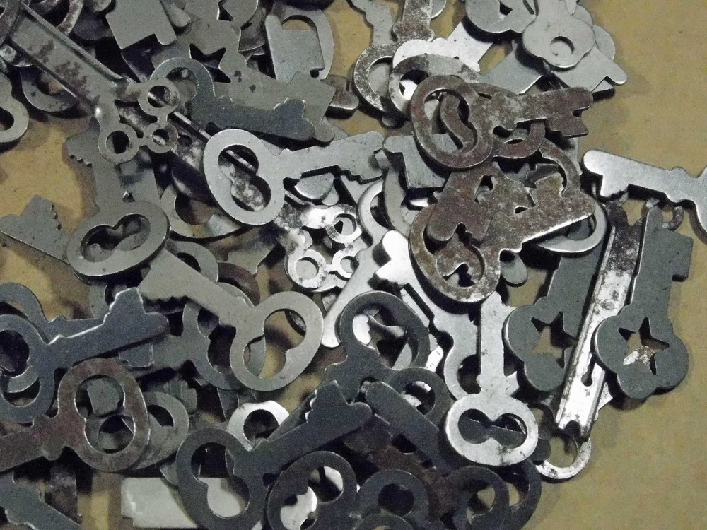 Flat key blanks