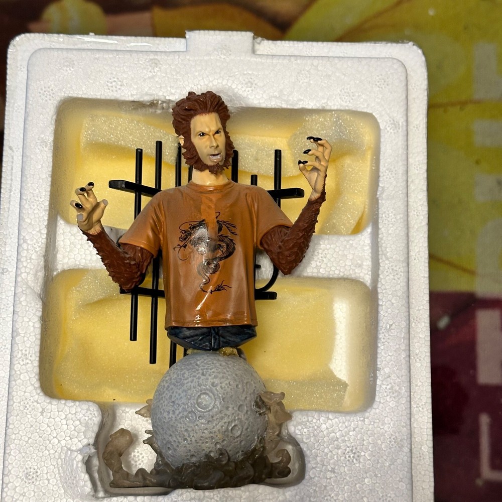 Buffy the Vampire Slayer Oz & Werewolf Oz Bust Set (PLEASE READ)