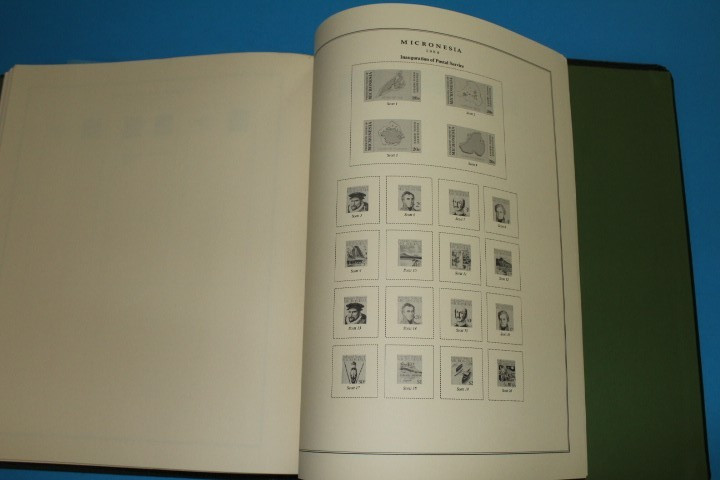 US Possessions Scott Specialty Green Album Pages Dustcase BlueLakeStamps GREAT