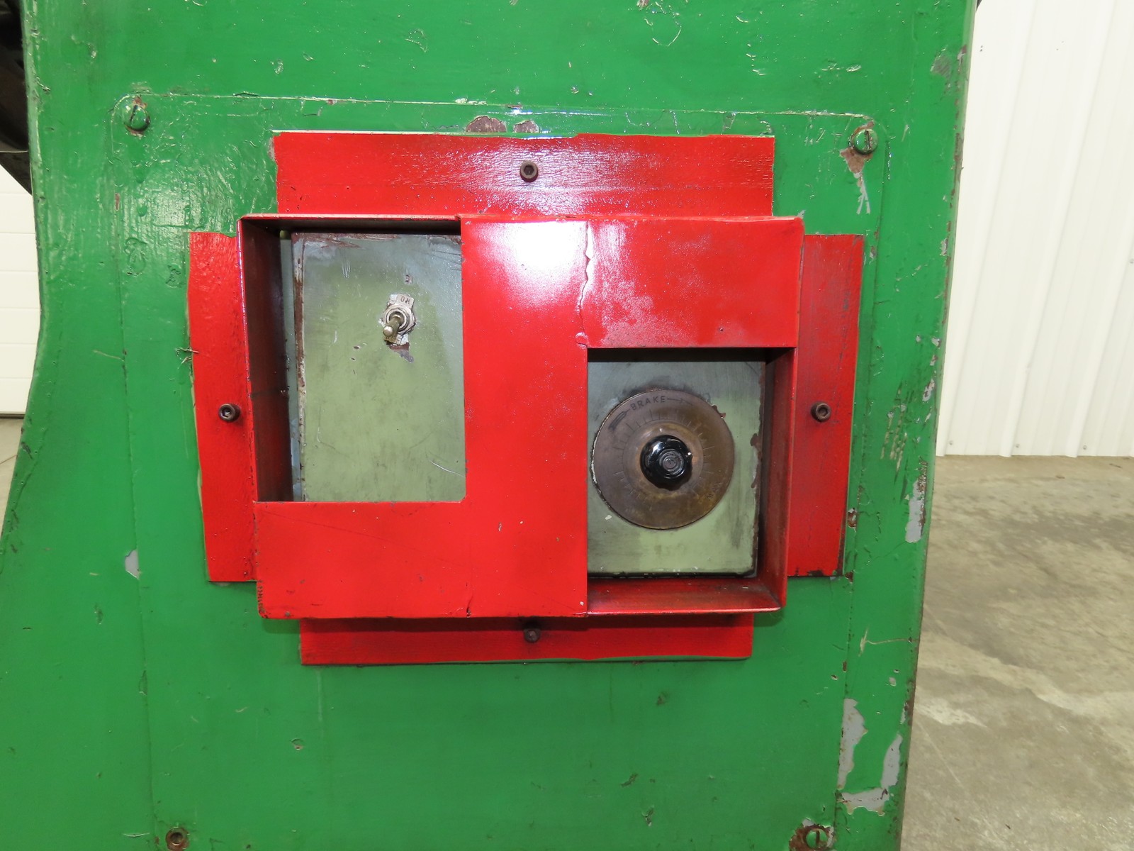 FJ Littell Machine No 20-18 Coil Stock Uncoiler 2000lbs 16-20" ID 18" W Decoiler