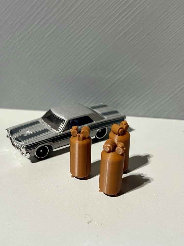 (3 Pack) 1:64 Scale Air Compressor, Diorama Prop Accessory