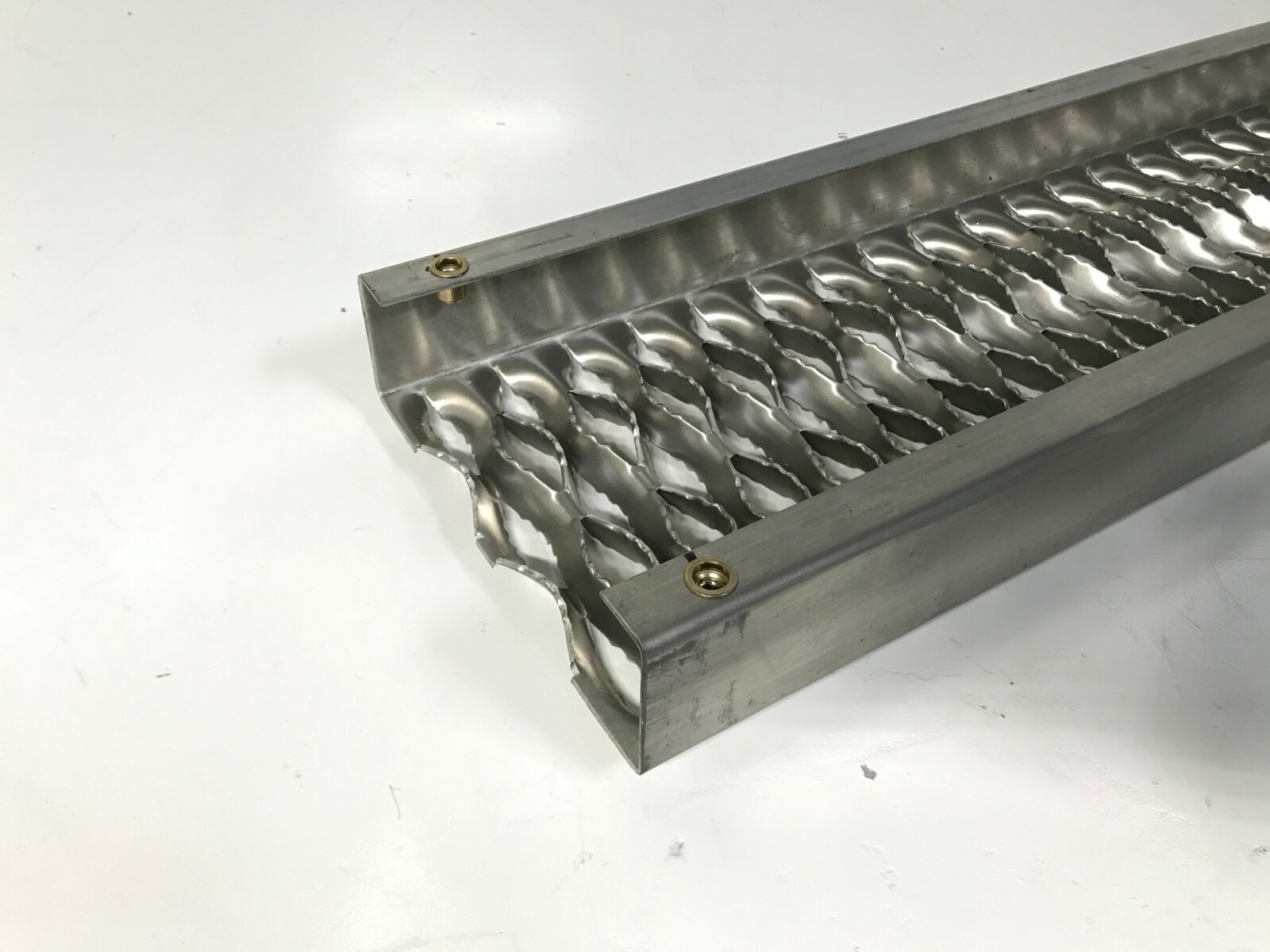 Peterbilt 388 389 DPF Box Lower Replacement Step