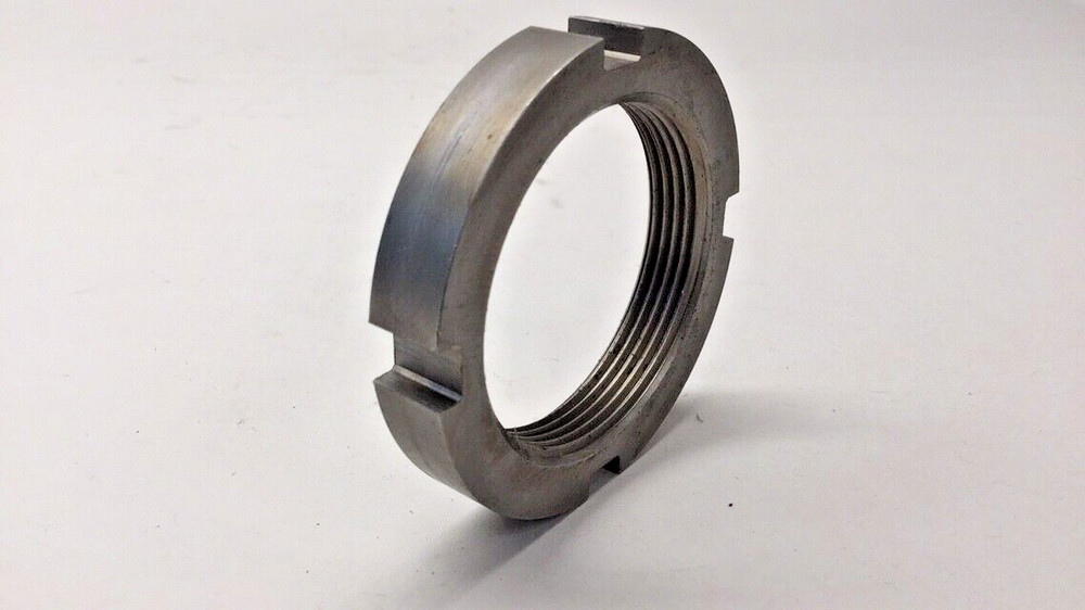 Spicer 31139 Nut Spindle