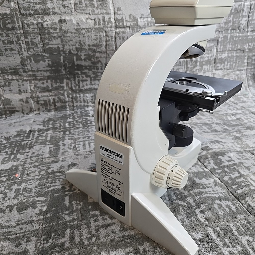 LEICA DMLS Binocular Microscope 020-518.000