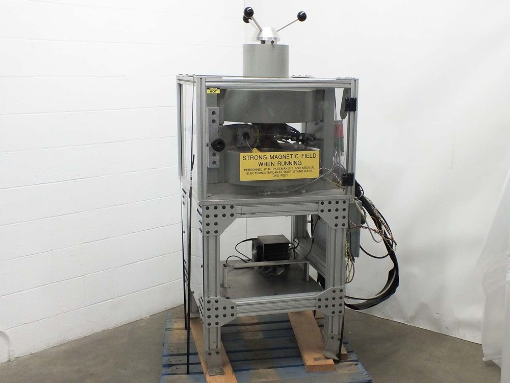 6007 LDJ Electronics Electromagnet Magnetometer with CF Conflat Vacuum Assembly