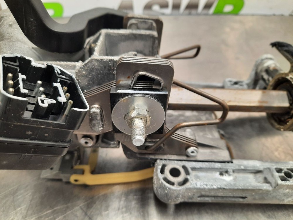 MINI COOPER R50 R52 R53 Manually Adjustable Steering Column 32306781943