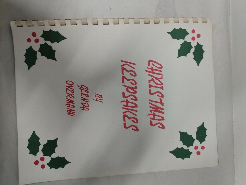 3 Christmas knitting pattern books