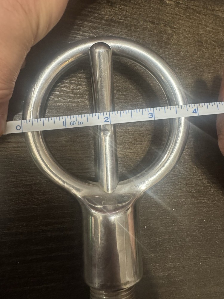 Universal Ski Tow Hook and Mounting Bracket