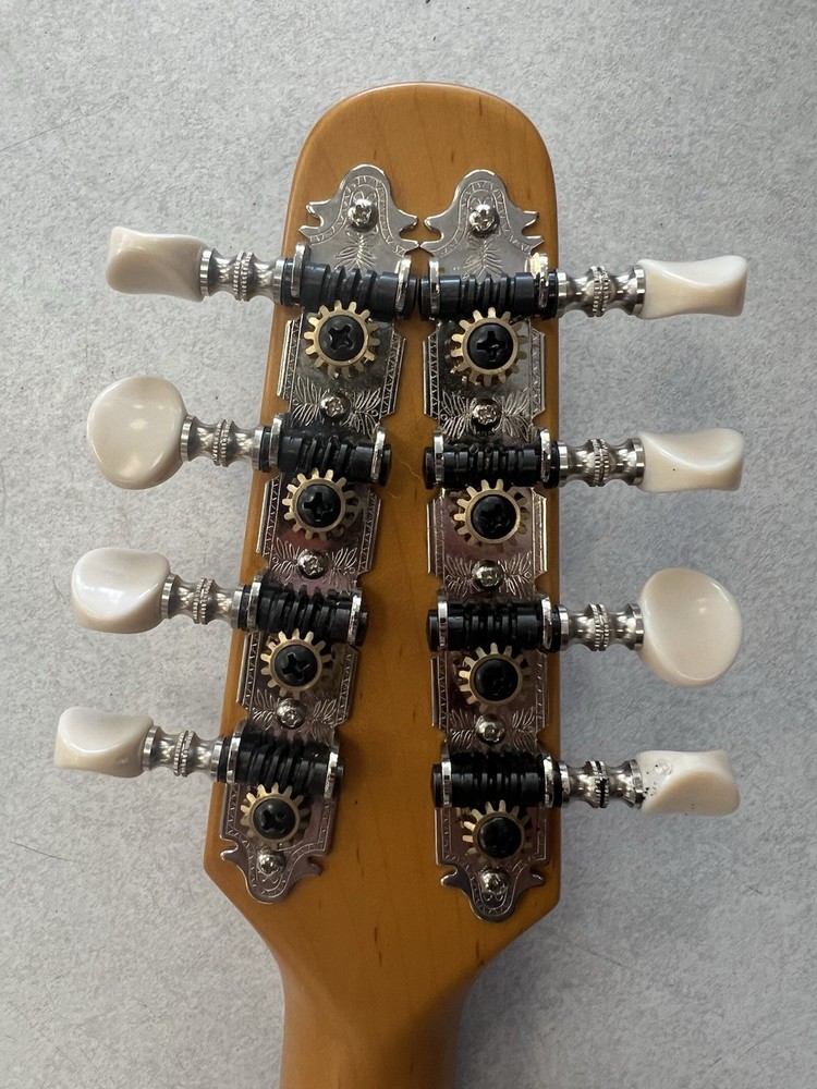 Seagull S8 Natural Wood Mandolin + Soft Shell Case