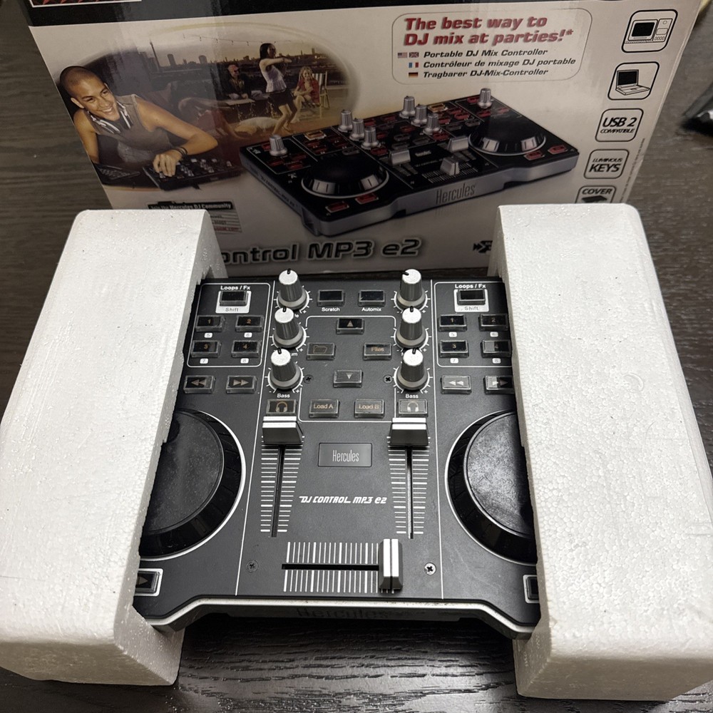 Hercules DJ Control MP3 e2 USB DJ Controller - Complete in Box (CIB)