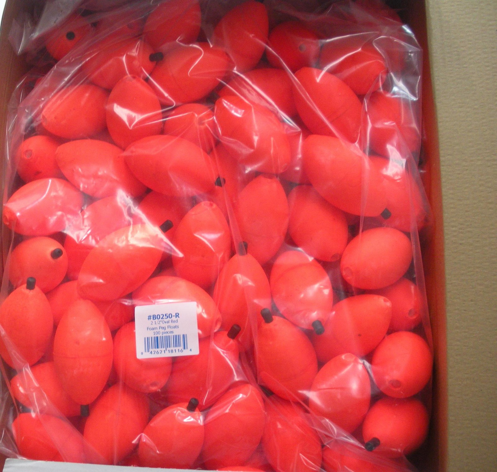 Betts BO250-R 2 1/2 in Red Oval Float With Black Peg box of 100