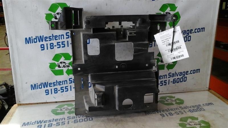 ESCALADE 2003 Brackets, Misc 7963157