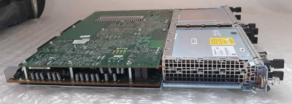 Cisco 7600-SIP-400 SPA Interface Control Processor w/ 1x SPA-2X1GE-V2