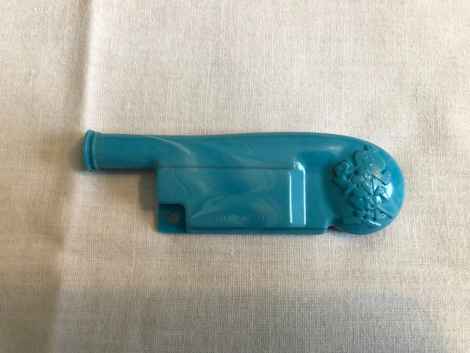 VINTAGE CAP'N CRUNCH BO'SUN WHISTLE BLUE CEREAL PREMIUM 1960'S RARE
