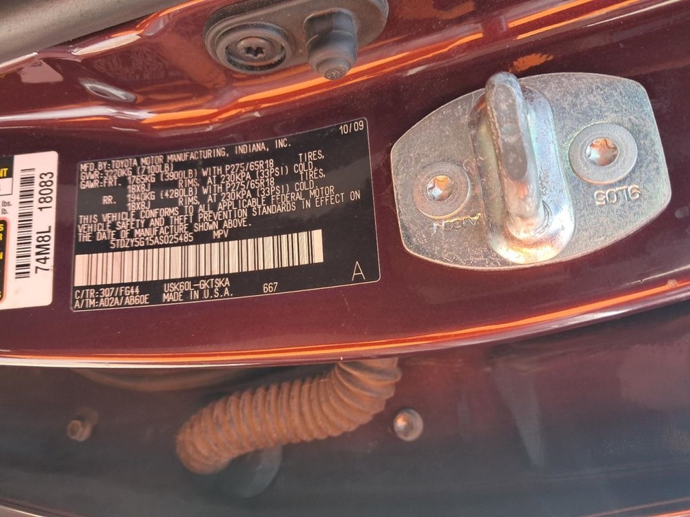 SEQUOIA 2010 Glove Box 4793319