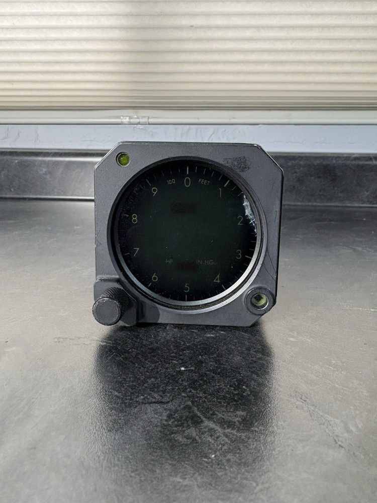 MEGGITT ENCODING ALTIMETER